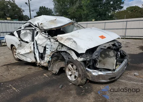 2019 Ram 1500 Classic Slt z USA, uszkodzony, nr VIN 1C6RR7TT8KS659003